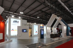 Allestimento stand fieristico per Sira Industrie fiera MCE